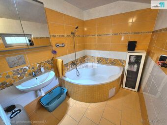 In exclusive representation of the owner I offer for sale a family house with an area of 4 +…