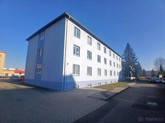Nabízím k pronájmu bytovou jednotku o rozloze 33 m², po komp