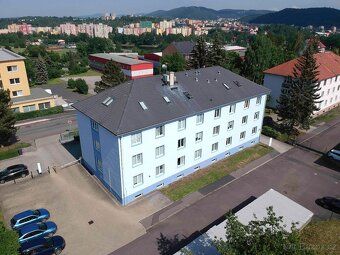Nabízím k pronájmu bytovou jednotku o rozloze 33 m², po komp