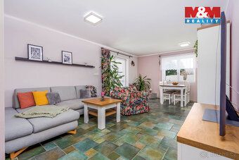 Nabízíme vám k prodeji moderní rodinný dům o dispozici 3+kk 