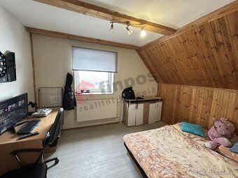 Nabízíme k pronájmu prostorný byt o dispozici 3+1 a výměře 7
