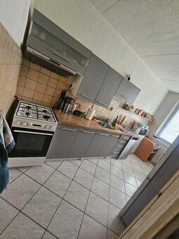 Pokoj k nastěhování (od 1. 7. 2026, případně už 15. 6.)
Upří