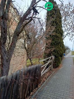 The property is located in the village of Bernartice on the corner of Táborská and Lukešova streets.
