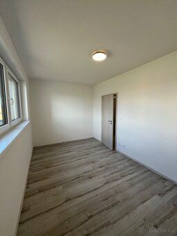 I offer for rent apartment 2+kt 58sqm with balcony in Litice.
Apartment 