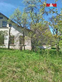 We offer for sale a family house with usable area of 163 m² in the village of Jablonec nad Nisou