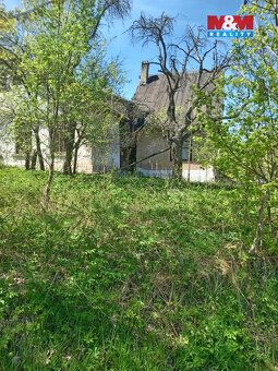 We offer for sale a family house with usable area of 163 m² in the village of Jablonec nad Nisou