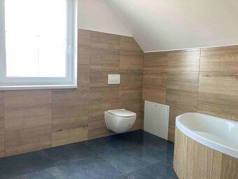 I am offering for sale a newly built family house 5+1 with floor area of 130 m² and land plot…