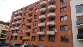 Nabízím k pronájmu byt 1+kk s balkonem o užitné ploše 29 m²,