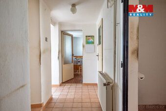 Looking for housing in a quiet location with extensive facilities? Exclusive