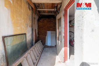 Looking for housing in a quiet location with extensive facilities? Exclusive