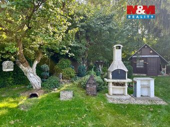 Sell beautiful garden with Tiny house in village Příkazy. I offer