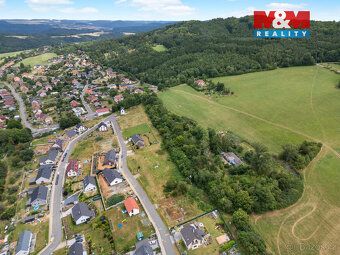 K prodeji pozemek o celkové výměře 2 077 m2 v obci Nový Jách