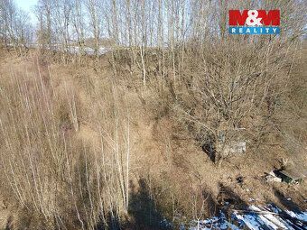 We offer for sale a plot of land measuring 3087 m² in a quiet part of Šumperk