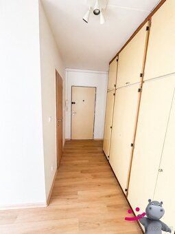 Ev.č. 58805 Nabízím k dlouhodobému pronájmu světlý byt 2+kk 