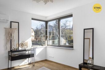We exclusively offer for sale a semi-detached house 4+kk with garden of 