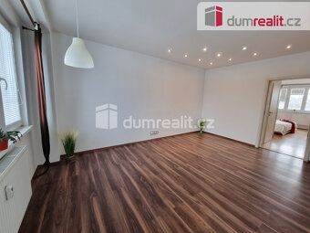+popl. 5500, , Nabízíme k dlouhodobému pronájmu příjemný a s