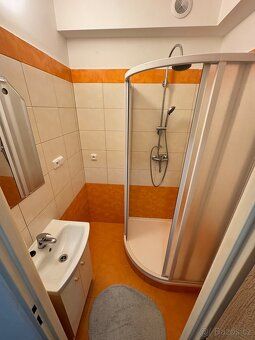 Nabízíme k prodeji byt 2+1 o užitné ploše 57 m², nacházející