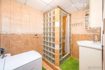 Prodej prostorného rodinného domu (206 m²) s uzavřeným dvore
