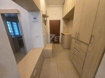 Nabízíme k prodeji byt 4+1 o rozloze 110 m2, který nabízí vš