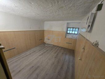 Nabízíme k prodeji byt 4+1 o rozloze 110 m2, který nabízí vš