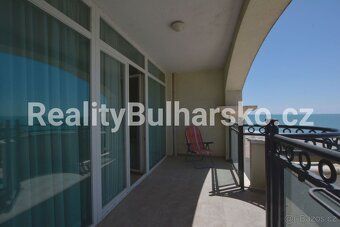 Bulharsko – Luxusní apartmán 2+kk (84 m²) s panoramatickým v