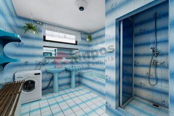 GREAT POTENTIAL - suitable for investors or large family... N
