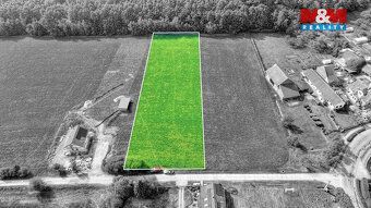We offer you an exclusive land plot for sale of 4,869 sqm in Michnovka - Kratonohy near Hradec…