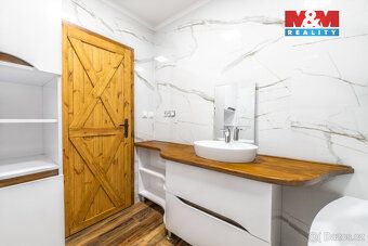 Nabízíme k prodeji jedinečný rodinný dům v Bělově. Novostavb