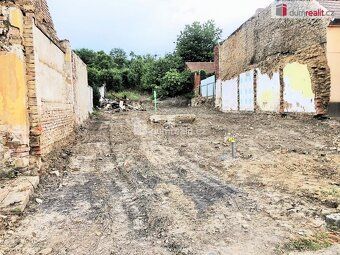 Price includes house construction, land, commission and VAT., Real Estate House