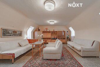 We offer for sale a terraced house with garage and garden in a quiet and sought-after part of…