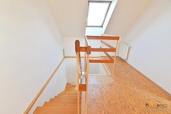 Looking for a house where you will have enough space, privacy and pleasant surroundings for…