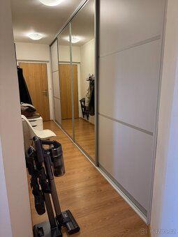 Sell bright apartment 2+kk with balcony and parking space – Slaný