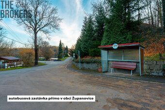 We offer for sale a building plot of 950 m² in recreation area