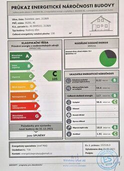Prodá se rozestavěný RD s pozemkem o rozloze 638 m² v centru
