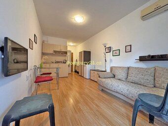 bd14847 Cena - 49 999 Eur
Útulné studio se soukromou terasou