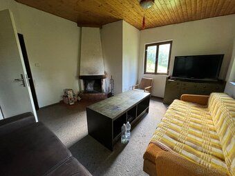 Chata s velkým pozemkem 4 016 m² v srdci valašské přírody – 