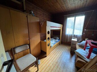 Chata s velkým pozemkem 4 016 m² v srdci valašské přírody – 