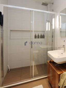 Nabízíme pronájem světlého bytu 2+kk, 57m2, v lokalitě Praha