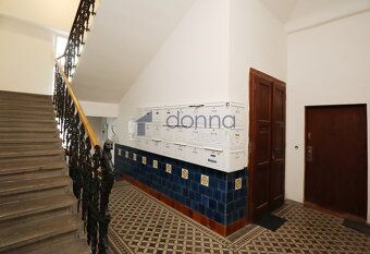 Nabízíme pronájem světlého bytu 2+kk, 57m2, v lokalitě Praha