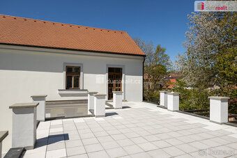 Dumrealit.cz will arrange the sale of former manor house