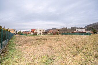 Ve Vlčovicích nabízím stavební parcelu o celkové výměře 1 06