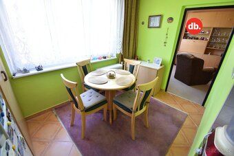 Ev.č. 01793 Nabízíme k prodeji prostorný byt 3+1 o výměře ce