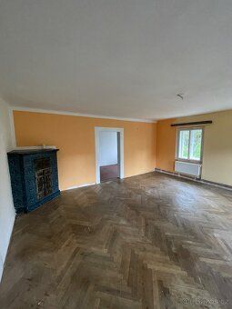 Dovolujeme si Vám nabídnout k prodeji vícegenerační dům v sa