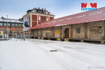 Nabízíme k prodeji skladový objekt o užitné ploše 826 m², kt