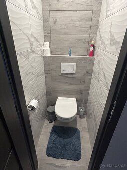 Atraktivní byt 3+1 (68 m²) se zaskleným balkónem.5 min od me