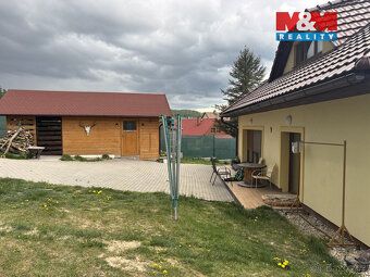 Hledáte bydlení v přírodě s dostatkem soukromí a možností re