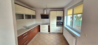 House approved in 2016 is in very good technical condition and offers thoughtful space…