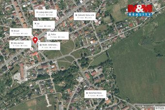 Nabízíme k pronájmu světlý byt 2+kk o výměře 42 m², situovan