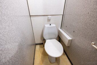 I am selling a 3BR apartment with balcony in cooperative ownership located in a quiet area of…