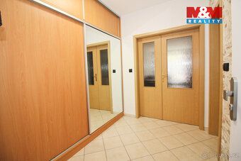 Nabízíme k pronájmu moderní byt 2+kk, 45 m² po kompletní rek